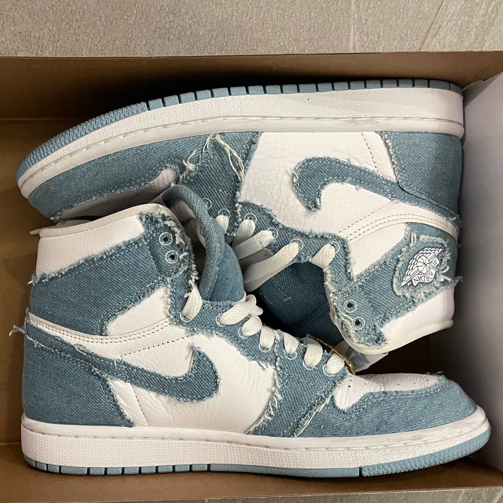Air Jordan 1 Retro High top OG Denim women size 6.5